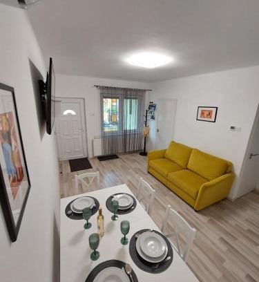 Zsorifurdo Apartamento | Csalogány 19 Apartman