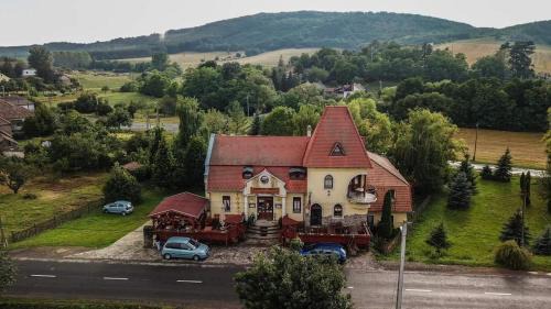 Alsotold Casa | Cserhátvölgy Panzió