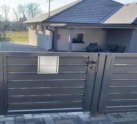 Abrahamhegy Apartamento | Csillag Virág Vendégház
