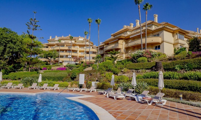 Elviria Apartamento | Cubo's Apartamento Boutique Elviria Hills / golf / wifi gratis