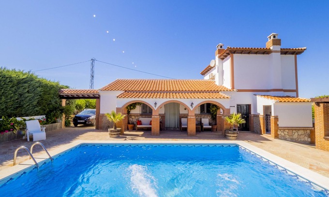 Ardales Villa | Cubo's Villa Torres Ardales / piscina privada / wifi gratis