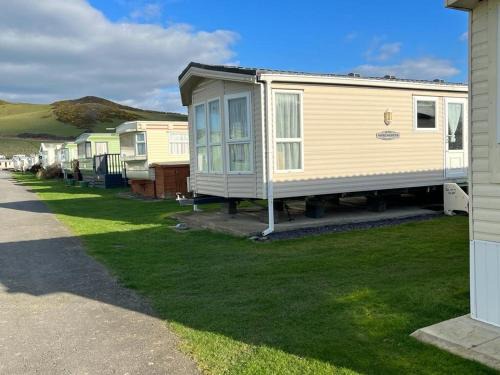 Llanrhystud Casa | Cuddfan