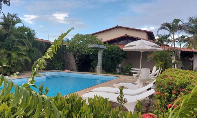 Colonia de Pescadores Casa | Cumbuco - Casa de praia com piscina e deck