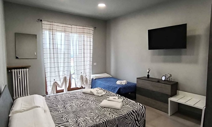 Cuneo Casa | Cuneo Bedroom