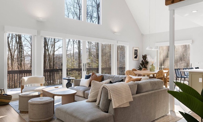 Salisbury Casa | Curated Contemporary for lakes, forest & ski hills