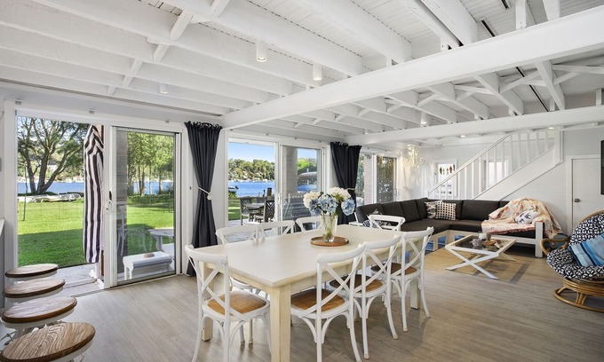 Palm Beach Casa | Currawong Casa / Palm Beach