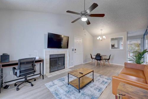 Milwood Apartamento | Cushy 2BD Apt Austin Texas