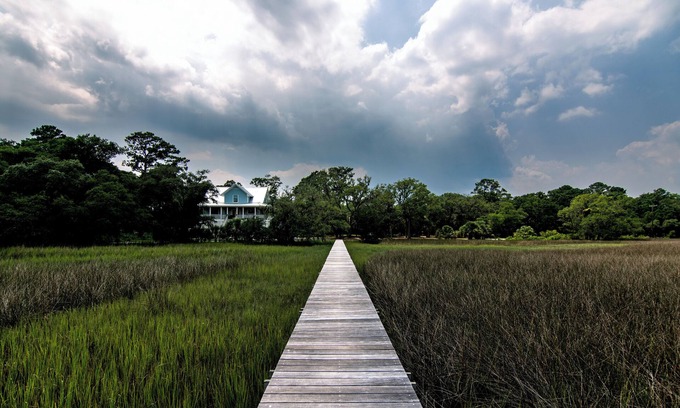 Edisto Island Casa | Custom Showplace w/ Expansive Marsh/Creek Views & Private Tidal Creek Dock; 3 Miles to Beach