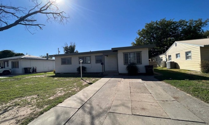 Carlsbad Casa | Cute 3 Bedroom - New Listings!