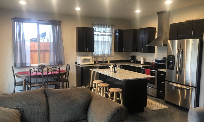 Nevada - Lidgerwood Casa | Cute and Cozy, One Level Living