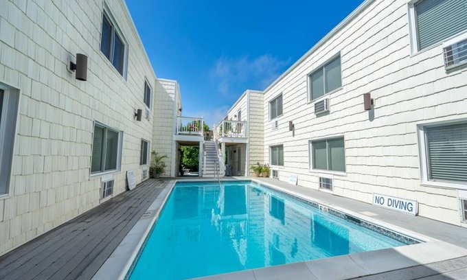 Stone Harbor Condominio | Cute Beach Block Condo