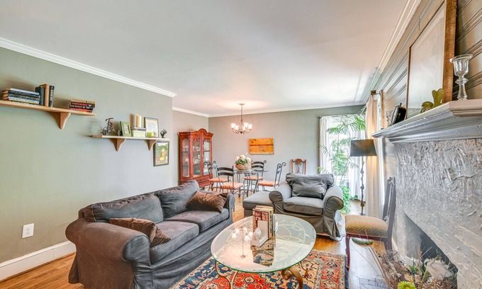 Conway Casa | Cute Downtown Conway Duplex - 15 Mi to Beach!
