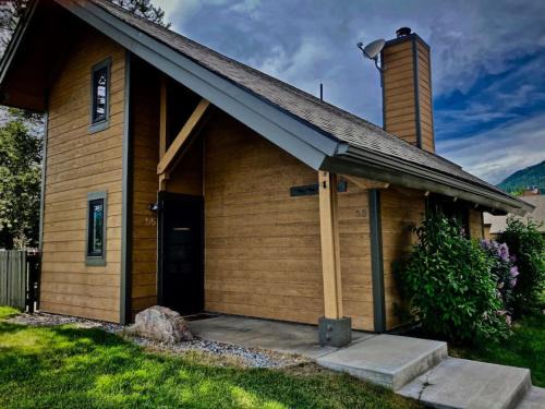 Big Sky Meadow Village Apartamento | Cutest Little Condo