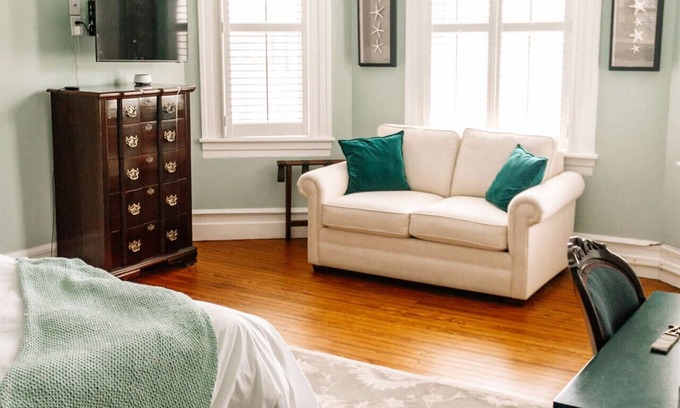 Edenton Cama Y Desayuno | Captain's Quarters Rm. 4