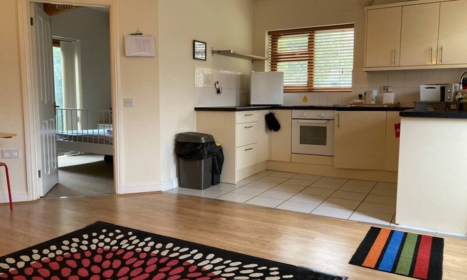 Rugby Apartamento | CV22 5AA Ground Floor 1-Bed Flat in Rugby