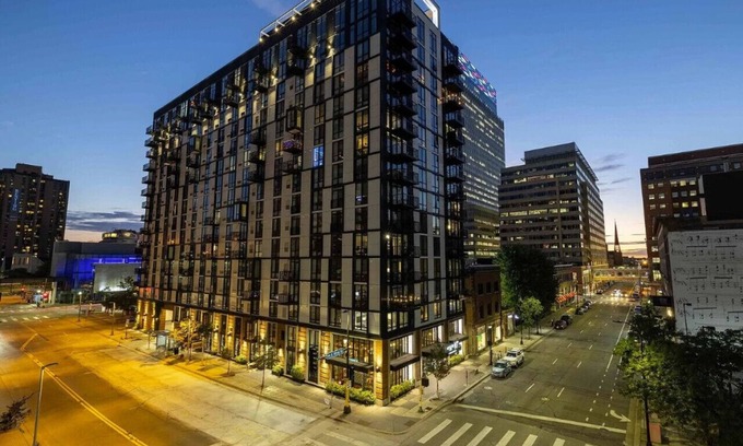 Downtown Minneapolis Apartamento | CW | Stuido | Sky Lounge | Rooftop Pool | Gym | X