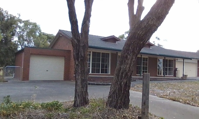 Drysdale Casa | Cwm Fferm Country Bungalow is perfectly situated central Bellarine Peninsula VIC
