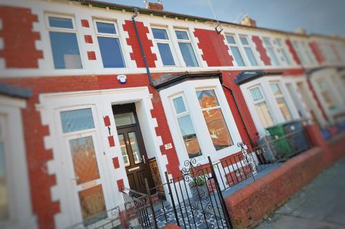 Cathays Casa | Cwmdare House - Home near Cardiff City Centre