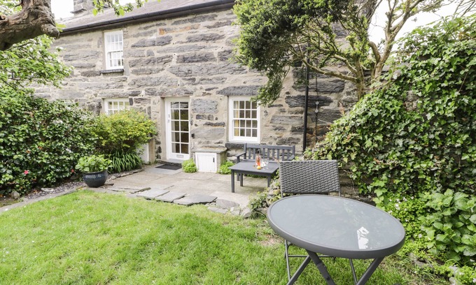 Borth-y-Gest Cabaña | Cwrt Yr Harbwr