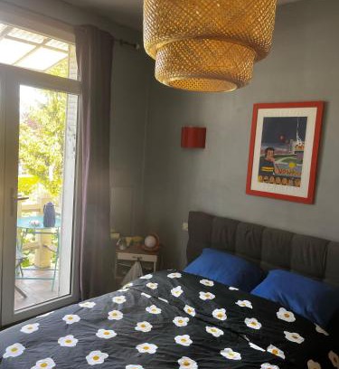 Flore Casa | Cyrus House