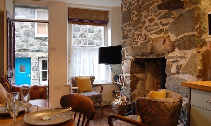 Dolgellau Cabaña | Cysgod Idris Cottage in Dolgellau, Eryri / Snowdonia