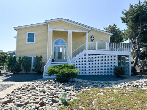 Carolina Dunes Casa | D109A- Moby Duck