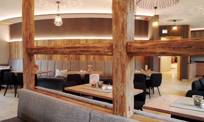 Neunburg vorm Wald Casa | Da`Sporrer Hotel & Wirtshaus