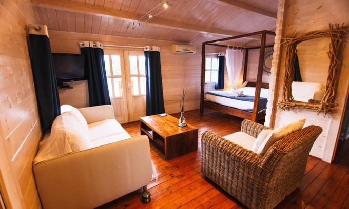 Sablons Cabina | Dahu Wake Park, proche Saint Emilion