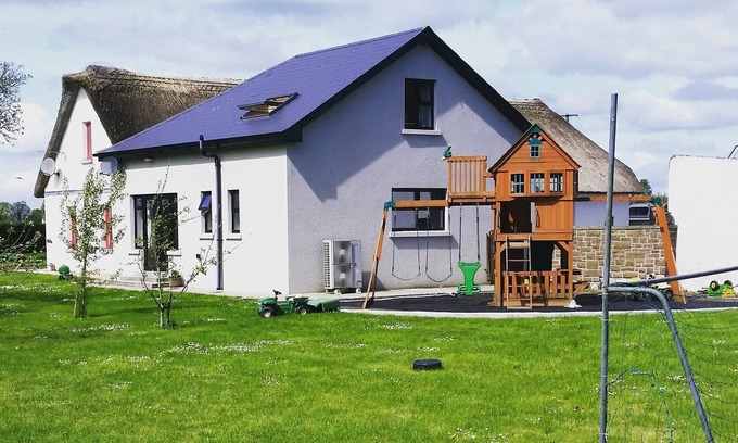 Effin Casa | Dairy Lodge en granja lechera en funcionamiento en el campo irlandés