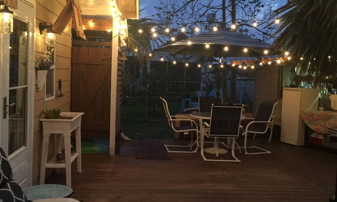 Port St. Joe Cabaña | Daisy’s Beach Cottage