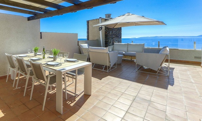 Almadraba-Canyelles Apartamento | DALLAS ATIC