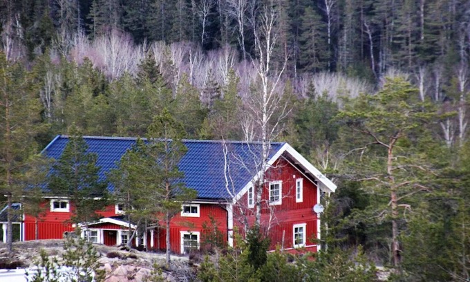Backefors Casa | Dalsland Holiday in a large holiday home by the lake in fantastic nature
