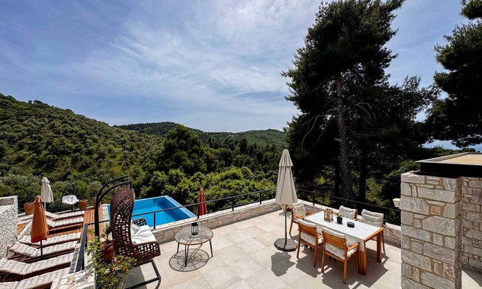 Skiathos Casa | Damari Whispering Pines Villa Skiathos, stylish 3bedroom villa with private pool