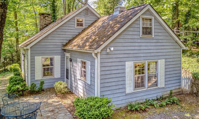 Lake Junaluska Casa | Dan Jones