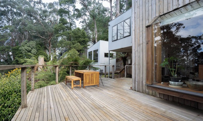 Kalorama Casa | Dandenong Ranges Modernist Bush Escape