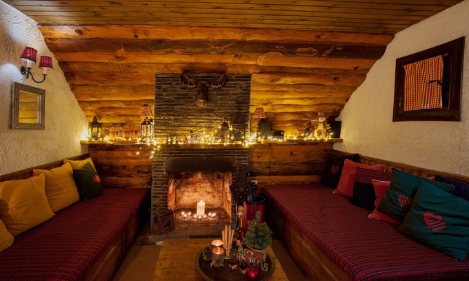Eptalofos Chalet De Esquí | Dandy en la colina en Agoriani | Chalet Erato 55s. q.m |