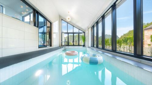 Danyang Casa | Danyang Dandelion Pool Villa