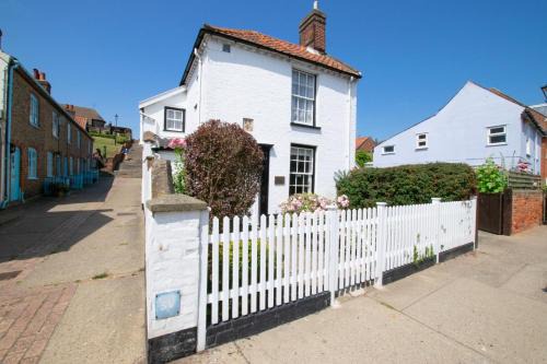 Aldeburgh Casa | Dart Cottage