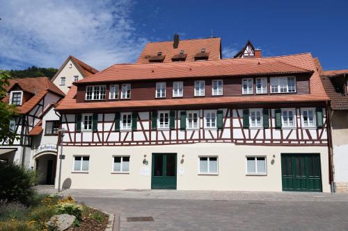 Heppenheim Apartamento | Das schiefe Haus Wohnung Bergstraße