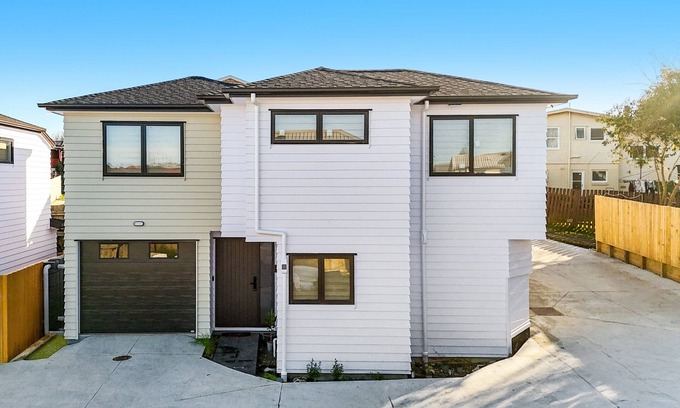 Papatoetoe Casa | Daylight House – Dwell & Delight near Auckland Airport