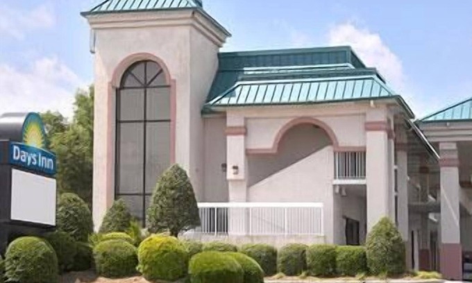 St. Pauls Hotel | Days Inn by Wyndham Saint Pauls