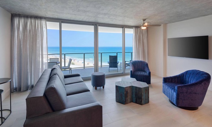 Daytona Beach Condominio | Daytona's Newest Oceanfront Resort! Max Beach Resort 2Bedroom, 2Bath, Oceanview