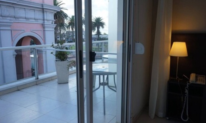 Maldonado Hotel | De la Plaza Hotel