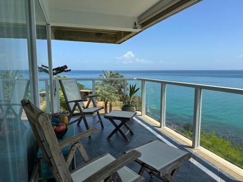 Margarita Island Apartamento | De Lujo frente al mar El Morro