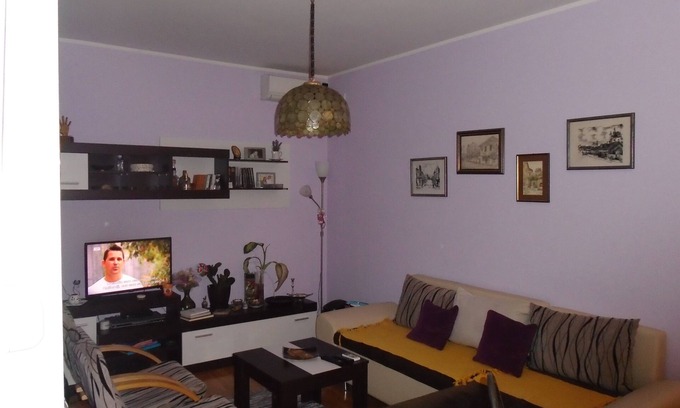 Vozdovac Apartamento | De Luxe Habitación doble A / C con gran terraza