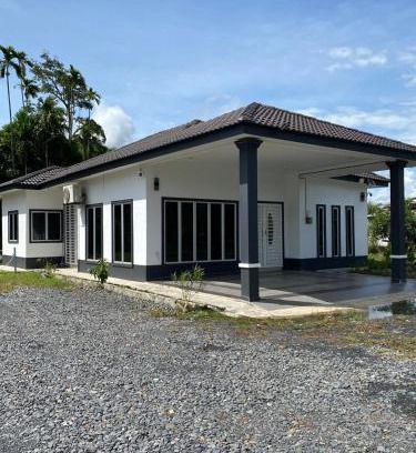Ayer Hitam Casa | De'Orchard 748
