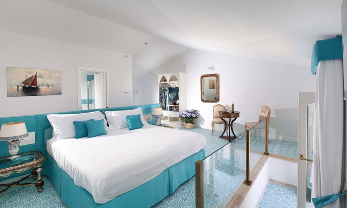 Scala Cama Y Desayuno | De Pando Panoramic Suites - Minuta