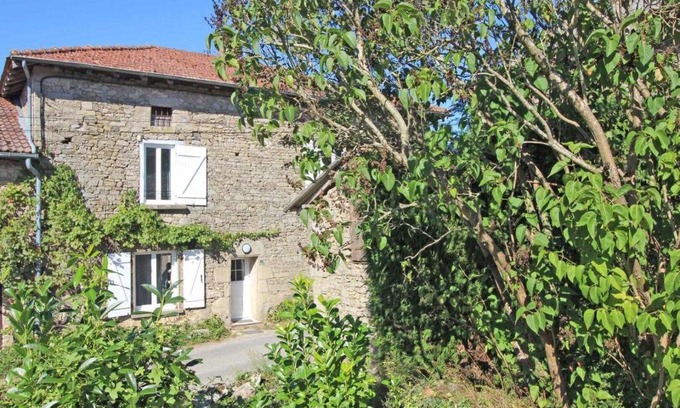 Saint-Just-le-Martel Casa | De pelage