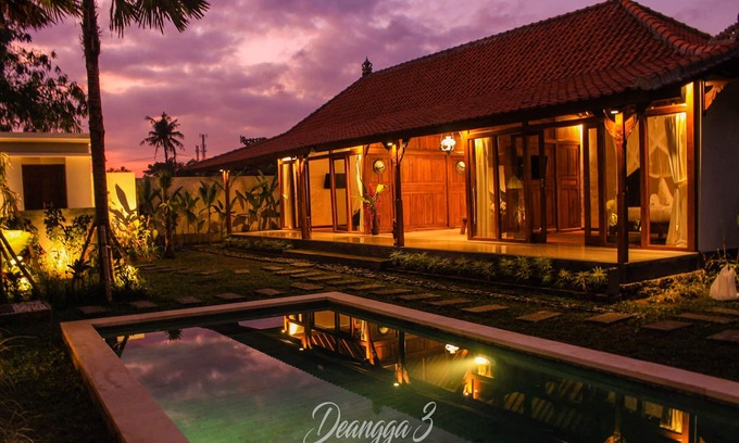Singakerta Villa | Villa DeAngga, mi villa está ubicada en el pueblo a solo 10 minutos del centro de Ubud.