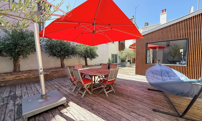 Deauville City Centre Casa | Deauville, pleno centro de la ciudad. Hermosa casa renovada con una terraza muy grande